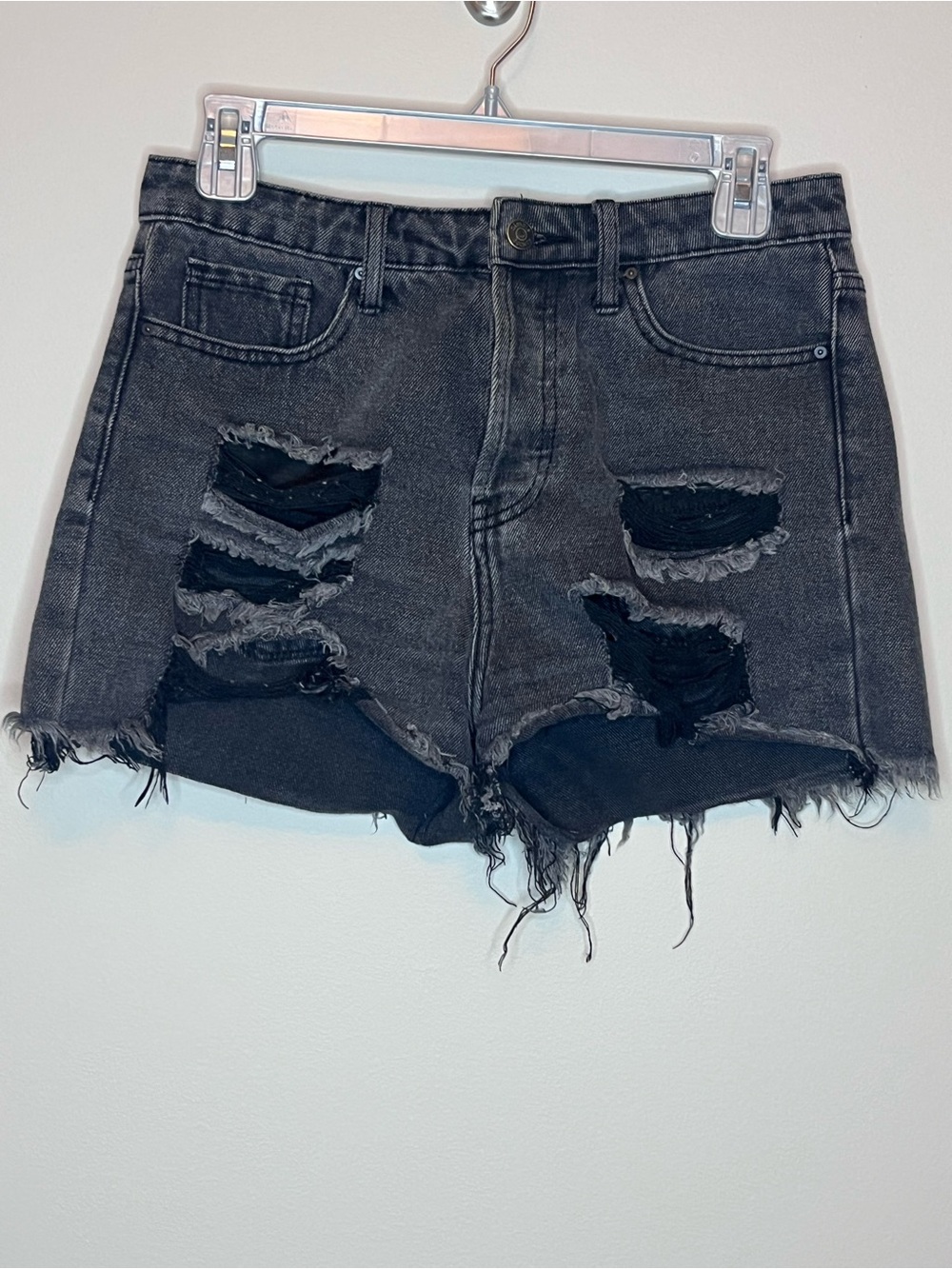 Simple Society Women's Distressed Black Denim Jean Shorts size 5/27